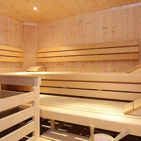 Alpine By Alpin Kaprun